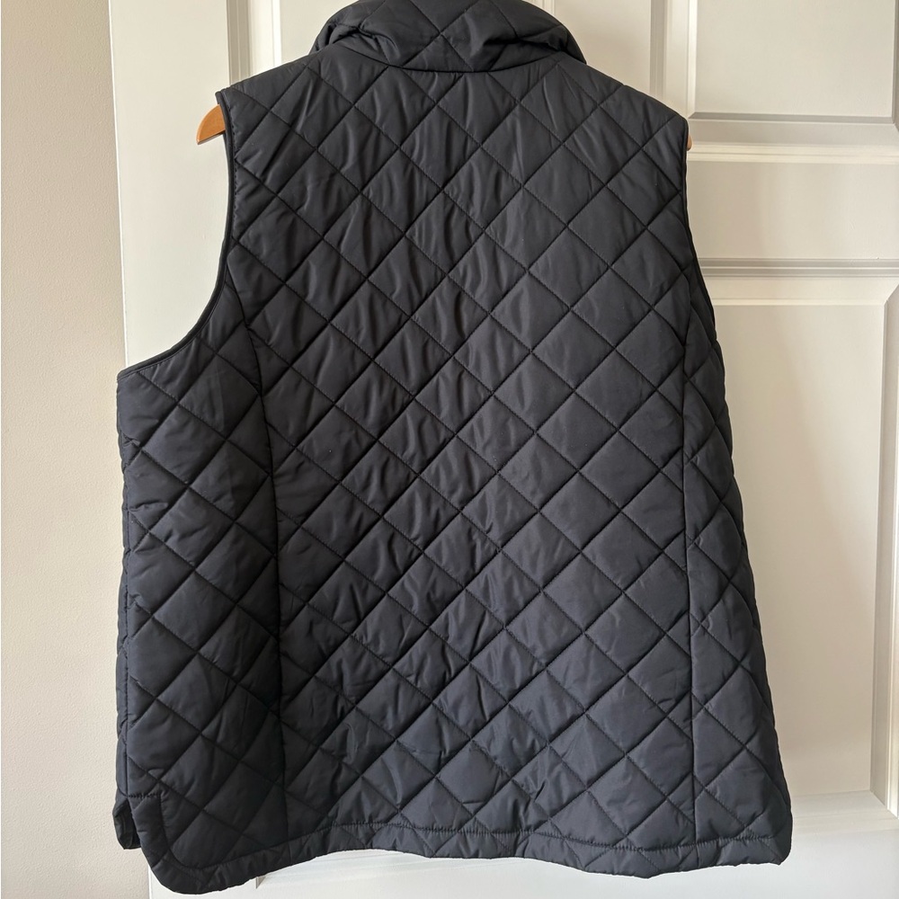 Lands' End Black Quilted Zip Vest - 1X - Picture 3 of 3